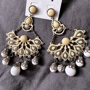LARGE CHANDELIER STYLE STATEMENT EARRINGS